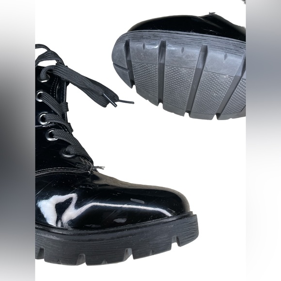 DKNY Girl’s Heart Boots - Picture 6 of 8